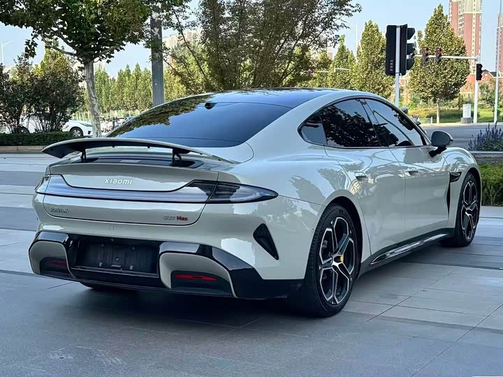 Фото 9 - Xiaomi SU7