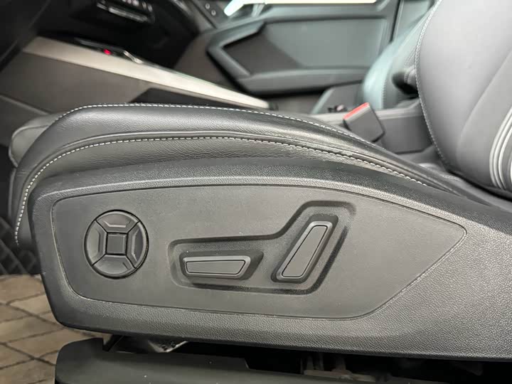 Фото 8 - Audi A3