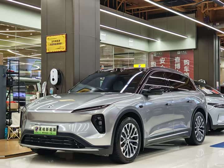 Фото 1 - Nio ES6