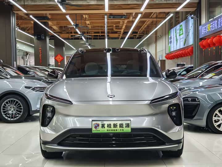 Фото 2 - Nio ES6