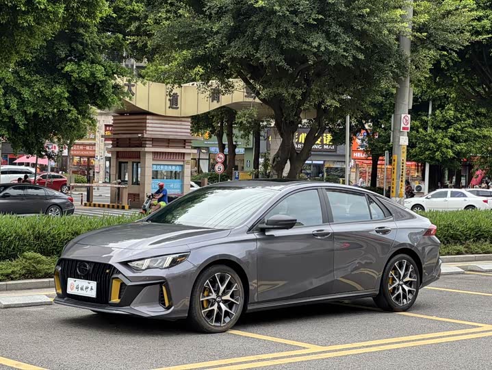 Фото 1 - GAC Trumpchi Empow R