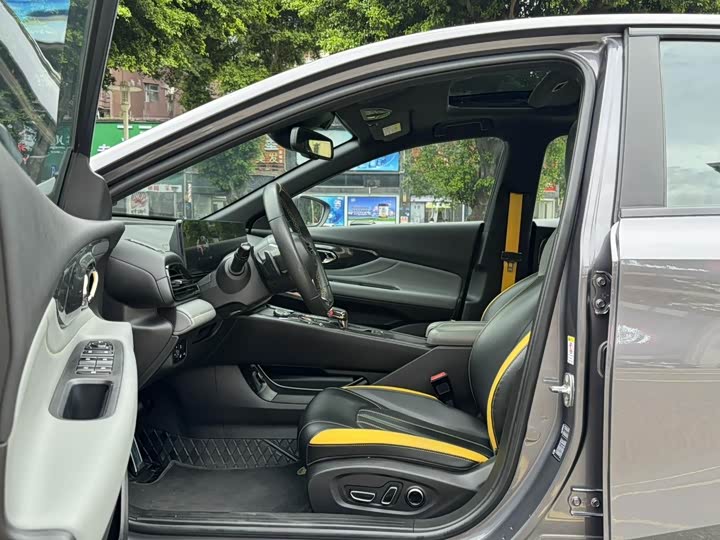 Фото 5 - GAC Trumpchi Empow R