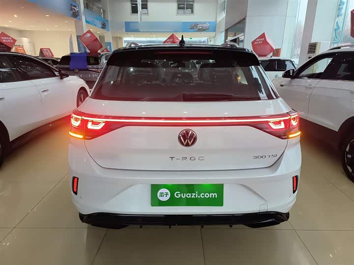 Фото 6 - Volkswagen T-Roc