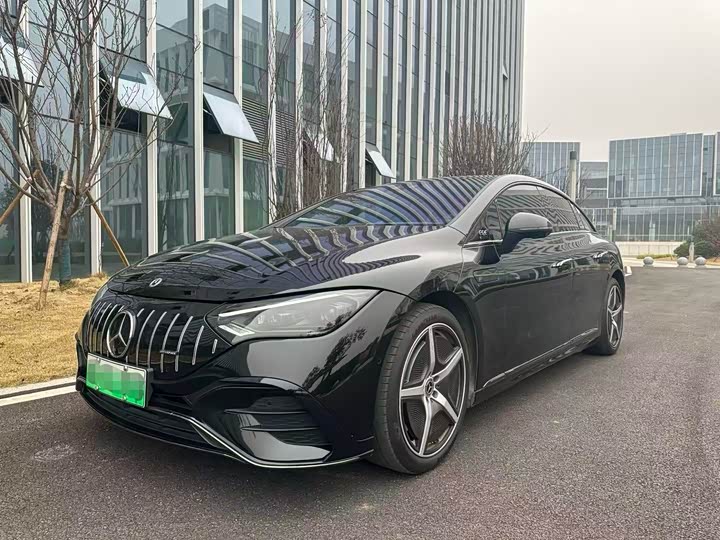 Фото 1 - Mercedes-Benz EQE