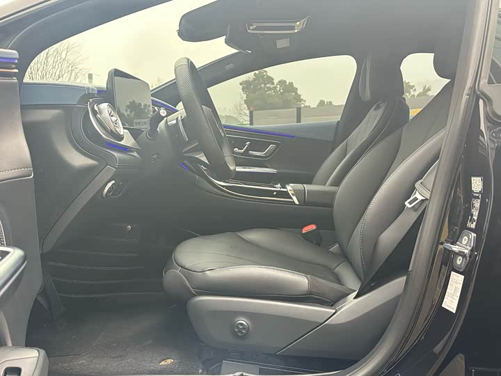 Фото 7 - Mercedes-Benz EQE