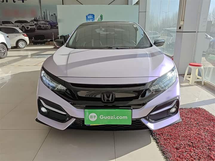 Фото 3 - Honda Civic