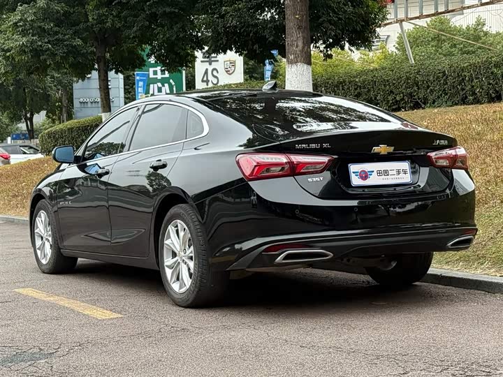 Фото 4 - Chevrolet Malibu XL