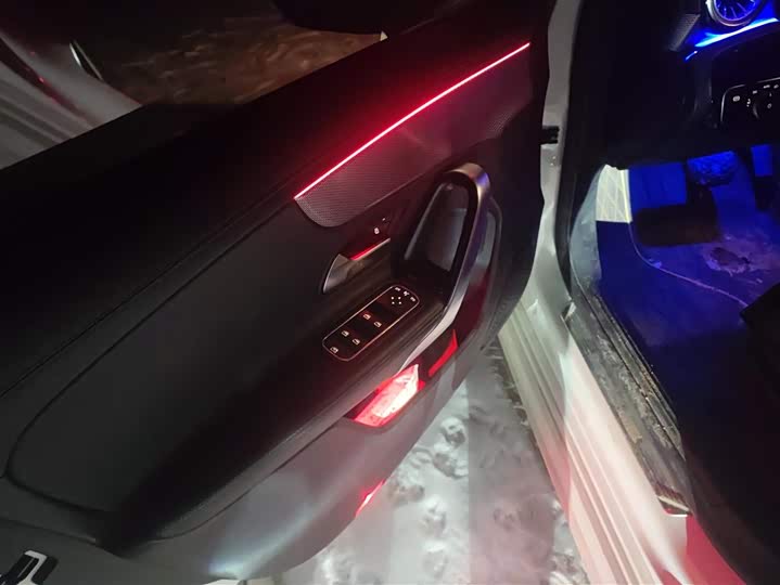 Фото 7 - Mercedes-Benz A-Class