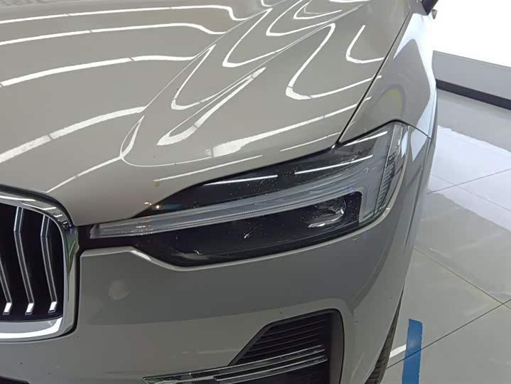 Фото 5 - Volvo XC60