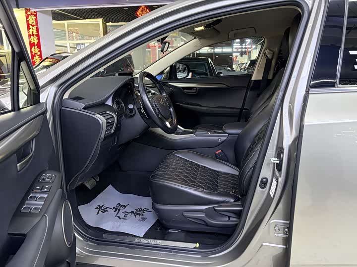 Фото 5 - Lexus NX