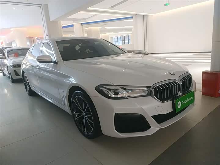 Фото 4 - BMW 5 Series