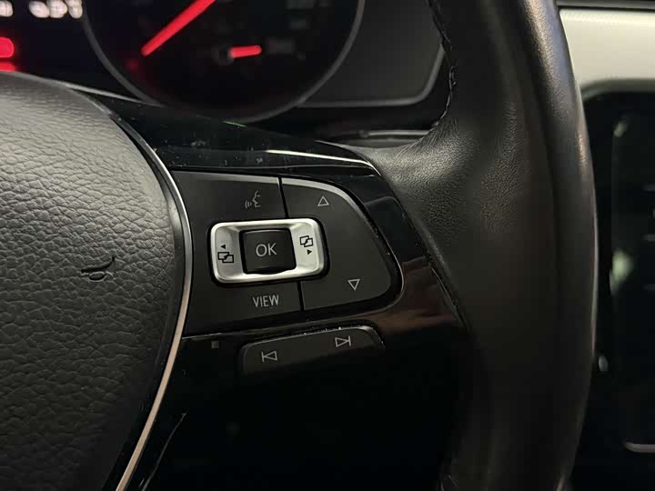 Фото 6 - Volkswagen Magotan GTE Hybrid