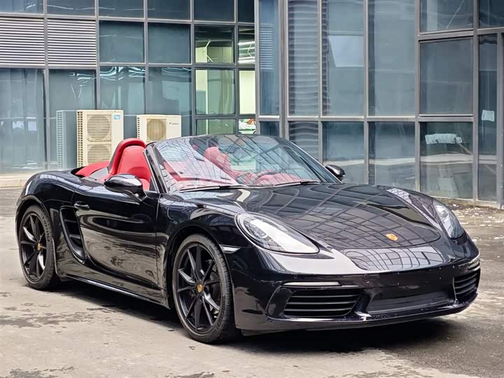 Фото 3 - Porsche 718