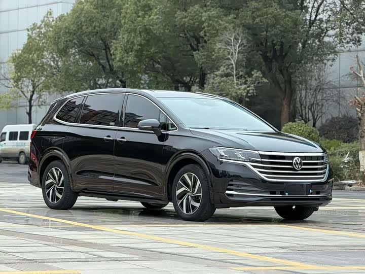 Фото 1 - Volkswagen Viloran