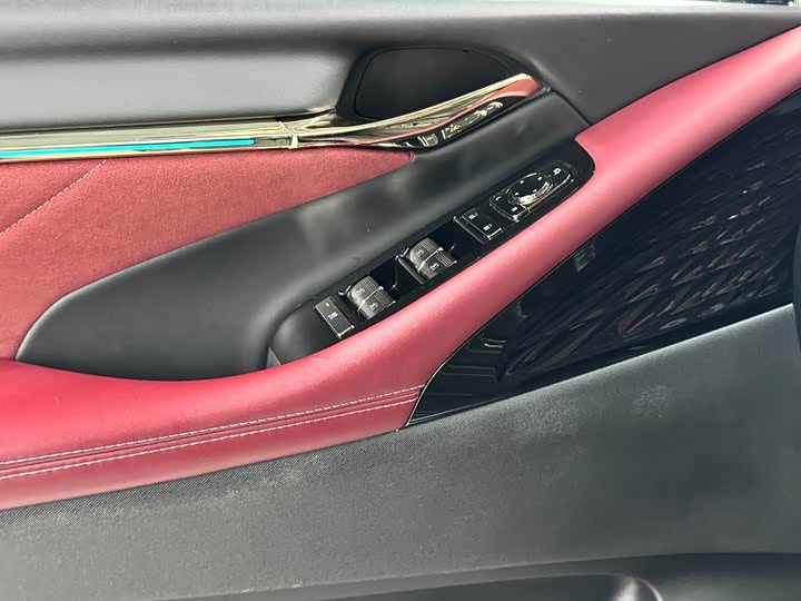 Фото 7 - GAC Trumpchi E9