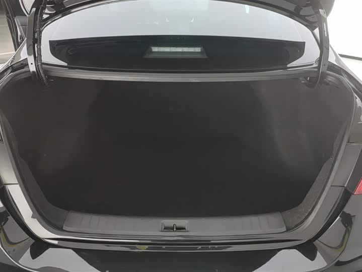 Фото 4 - Nissan Sylphy