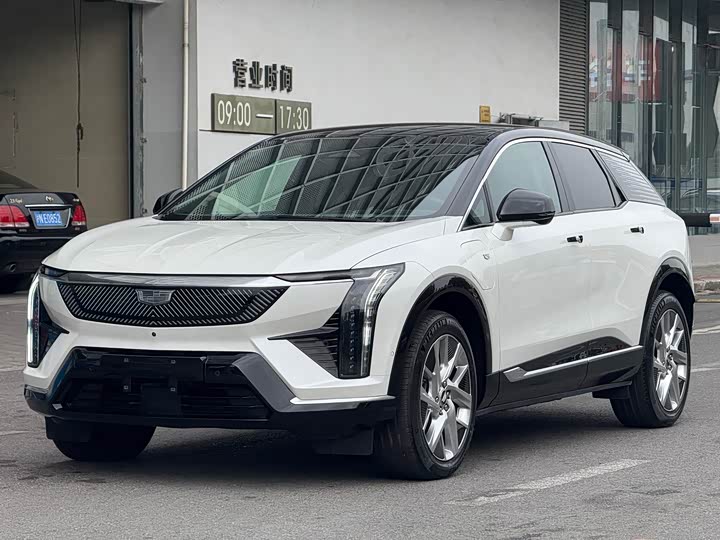 Фото 1 - Cadillac Optiq