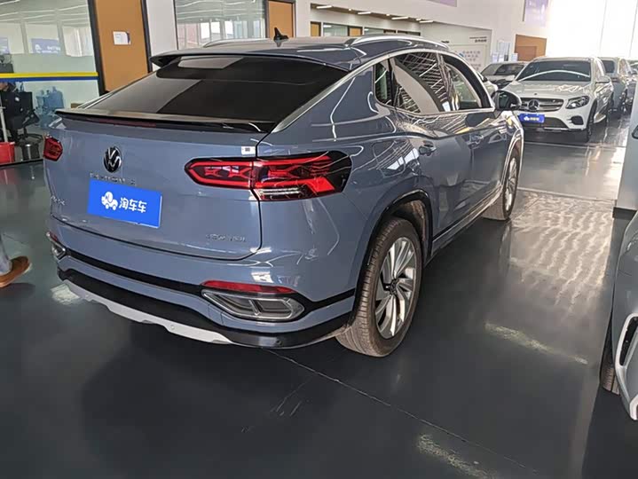 Фото 3 - Volkswagen Tayron X