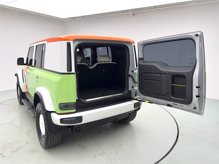 Фото 8 - Chery iCar V23