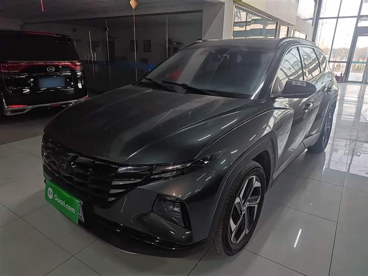 Фото 2 - Hyundai Tucson L