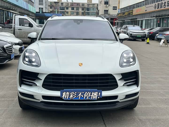 Фото 2 - Porsche Macan