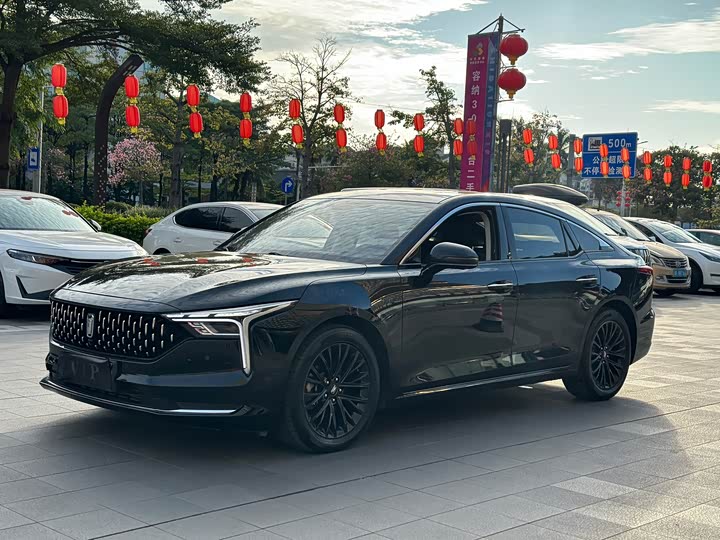 Фото 1 - Bestune B70