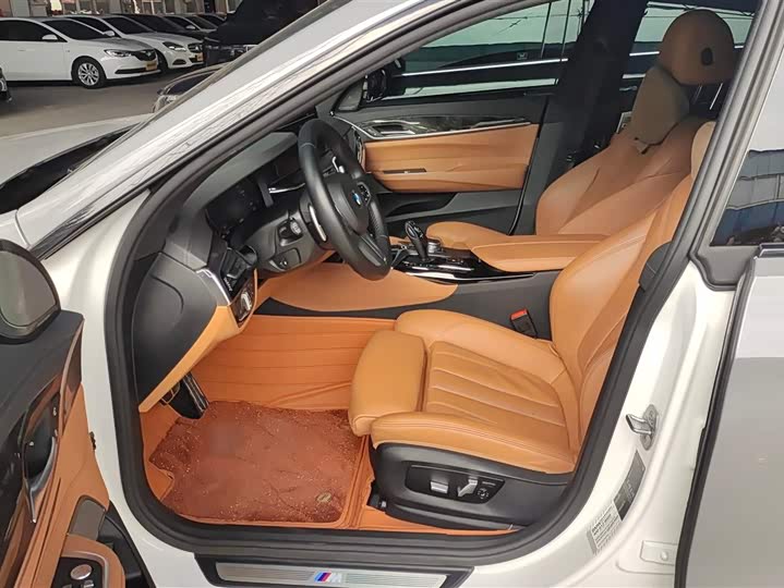 Фото 7 - BMW 6 Series GT