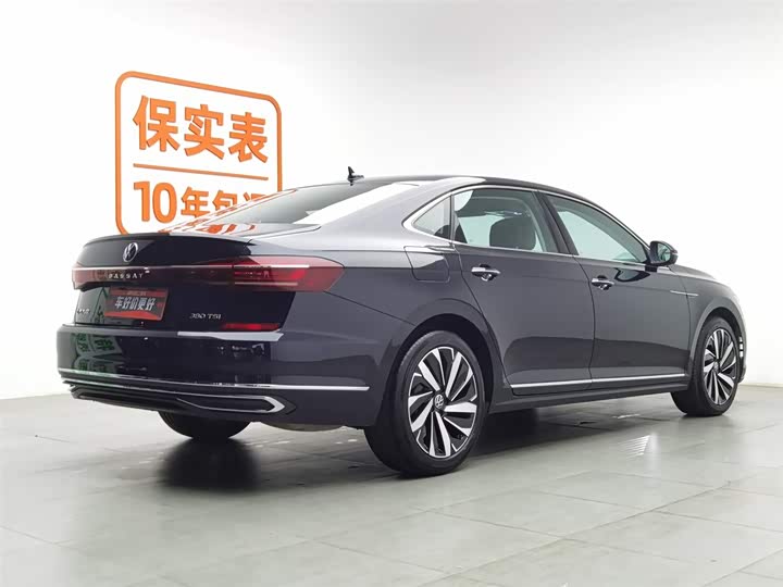 Фото 2 - Volkswagen Passat