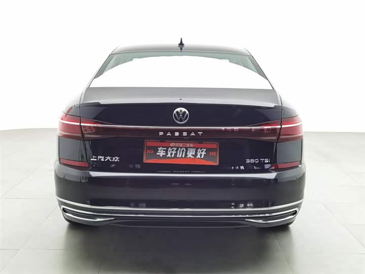 Фото 4 - Volkswagen Passat