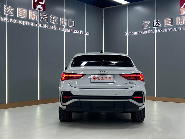 Фото 4 - Audi Q3 Sportback