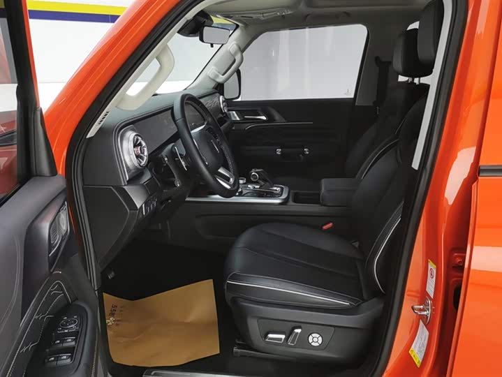 Фото 5 - Tank 300