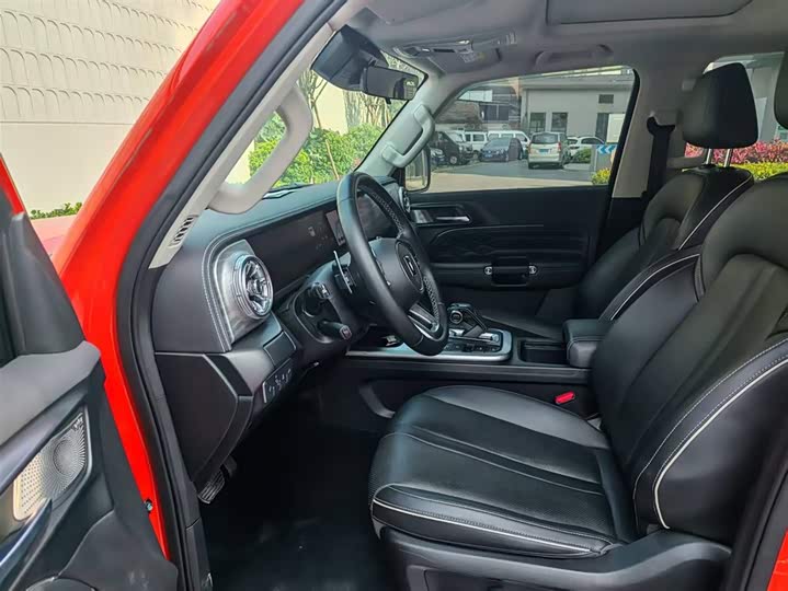 Фото 5 - Tank 300