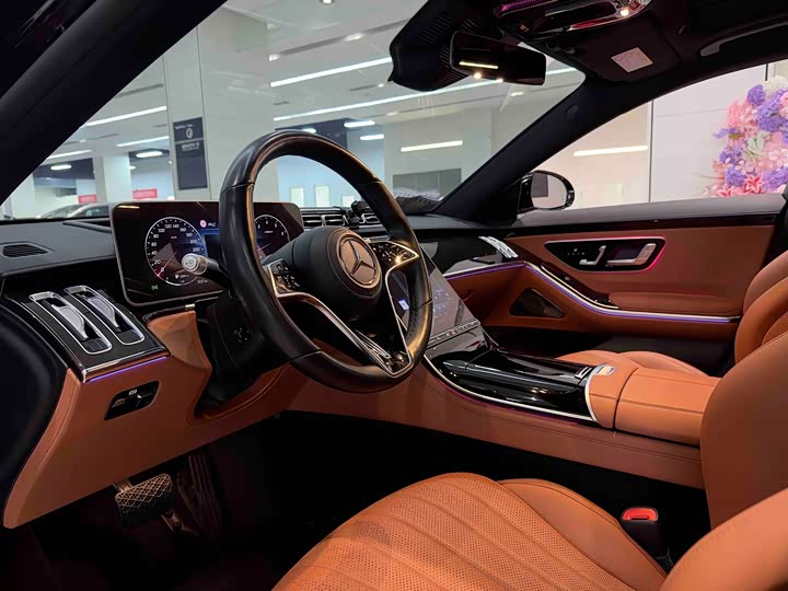 Фото 7 - Mercedes-Benz S-Class