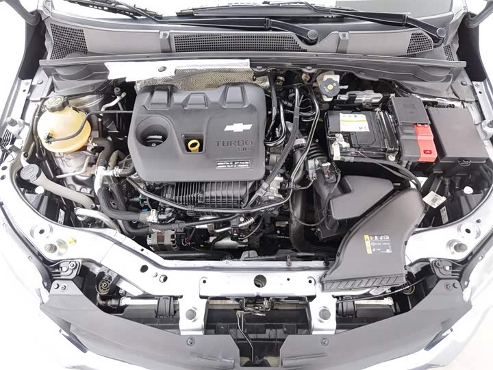 Фото 6 - Chevrolet Onix (Cavalier)