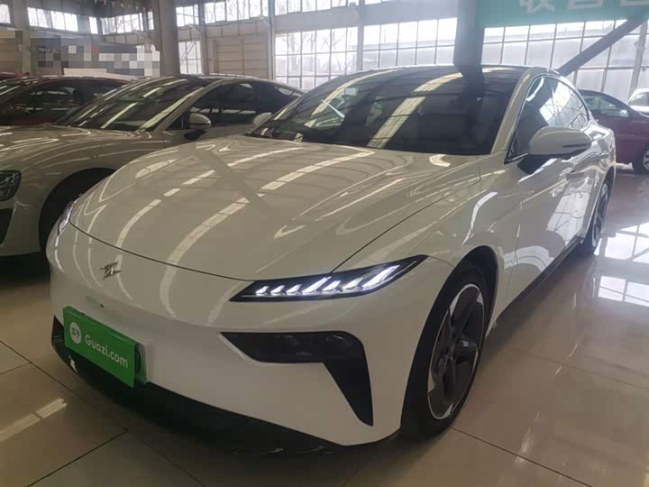 Фото 2 - Dongfeng Yipai eπ 007