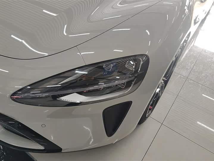 Фото 5 - Xiaomi SU7