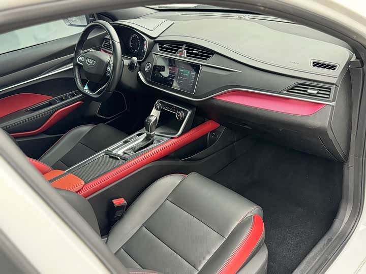 Фото 9 - Geely Binrui