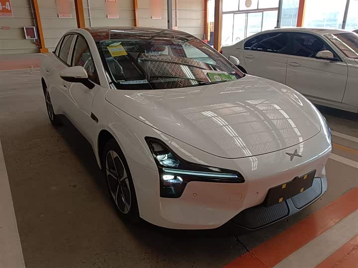 Фото 4 - XPeng Mona M03