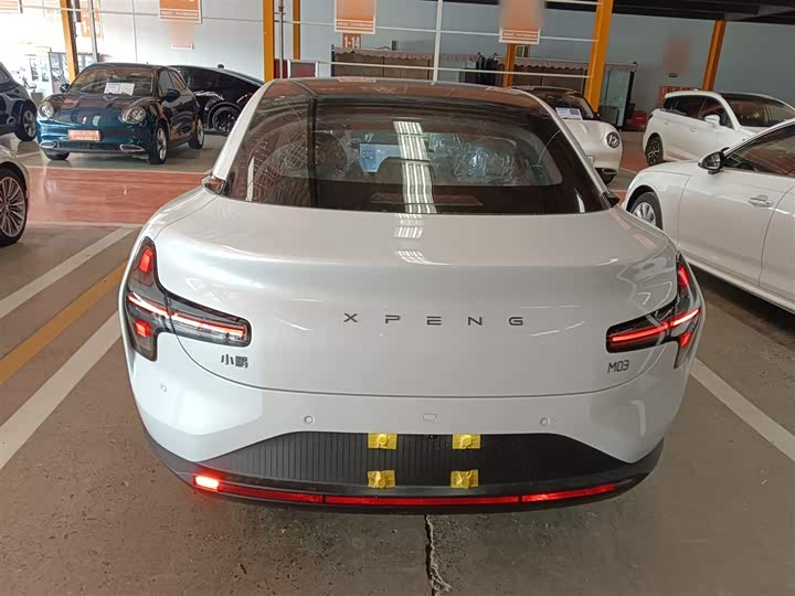 Фото 6 - XPeng Mona M03