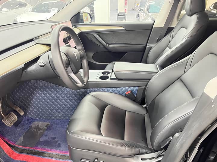 Фото 5 - Tesla Model Y