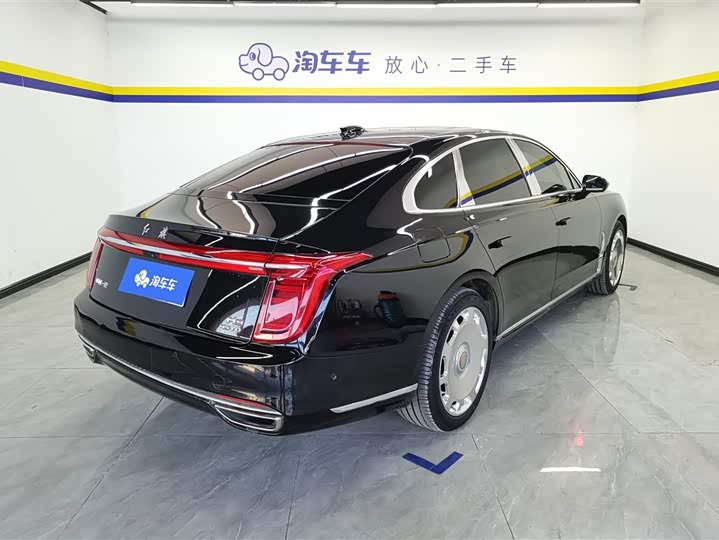 Фото 3 - Hongqi H9