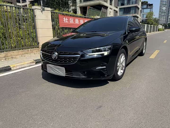 Фото 1 - Buick Regal