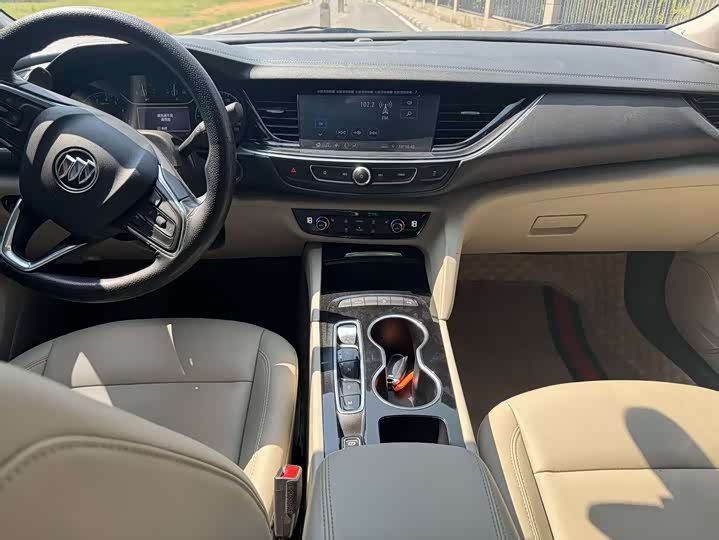 Фото 5 - Buick Regal