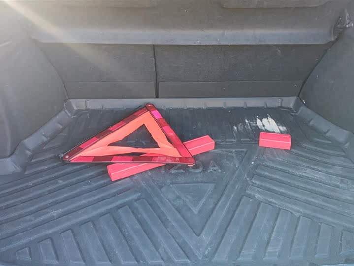 Фото 4 - Toyota Izoa