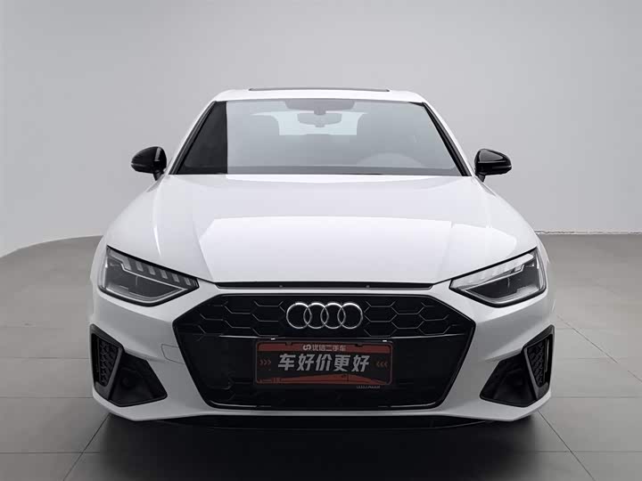 Фото 3 - Audi A4L