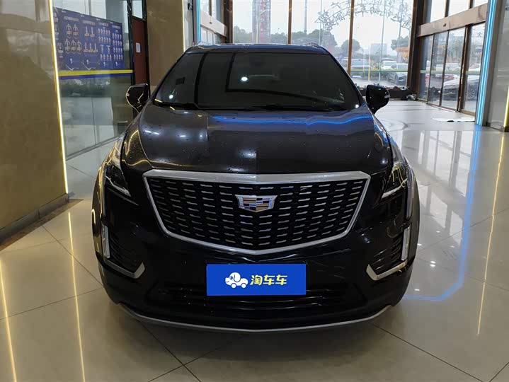 Фото 2 - Cadillac XT5
