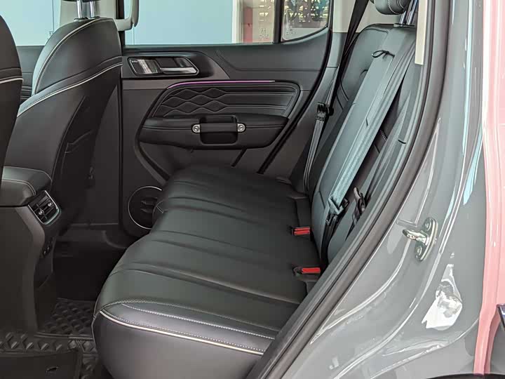 Фото 8 - Tank 300