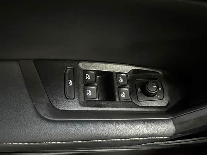 Фото 6 - Volkswagen Lavida