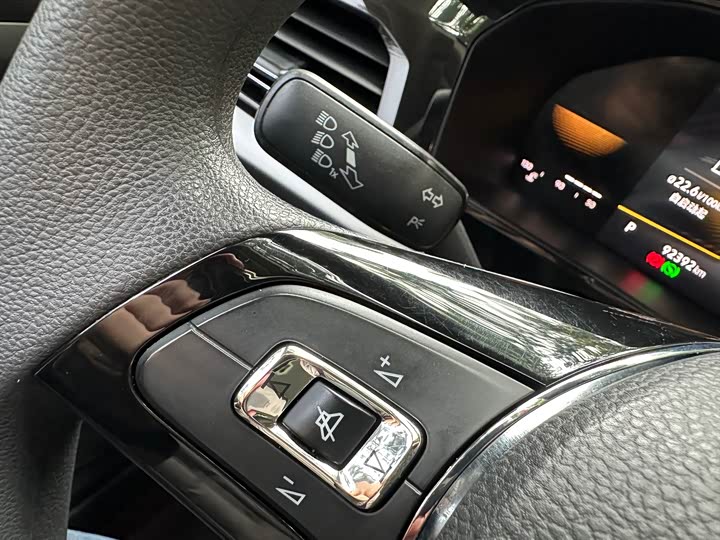 Фото 7 - Volkswagen Lavida