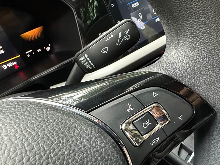 Фото 8 - Volkswagen Lavida